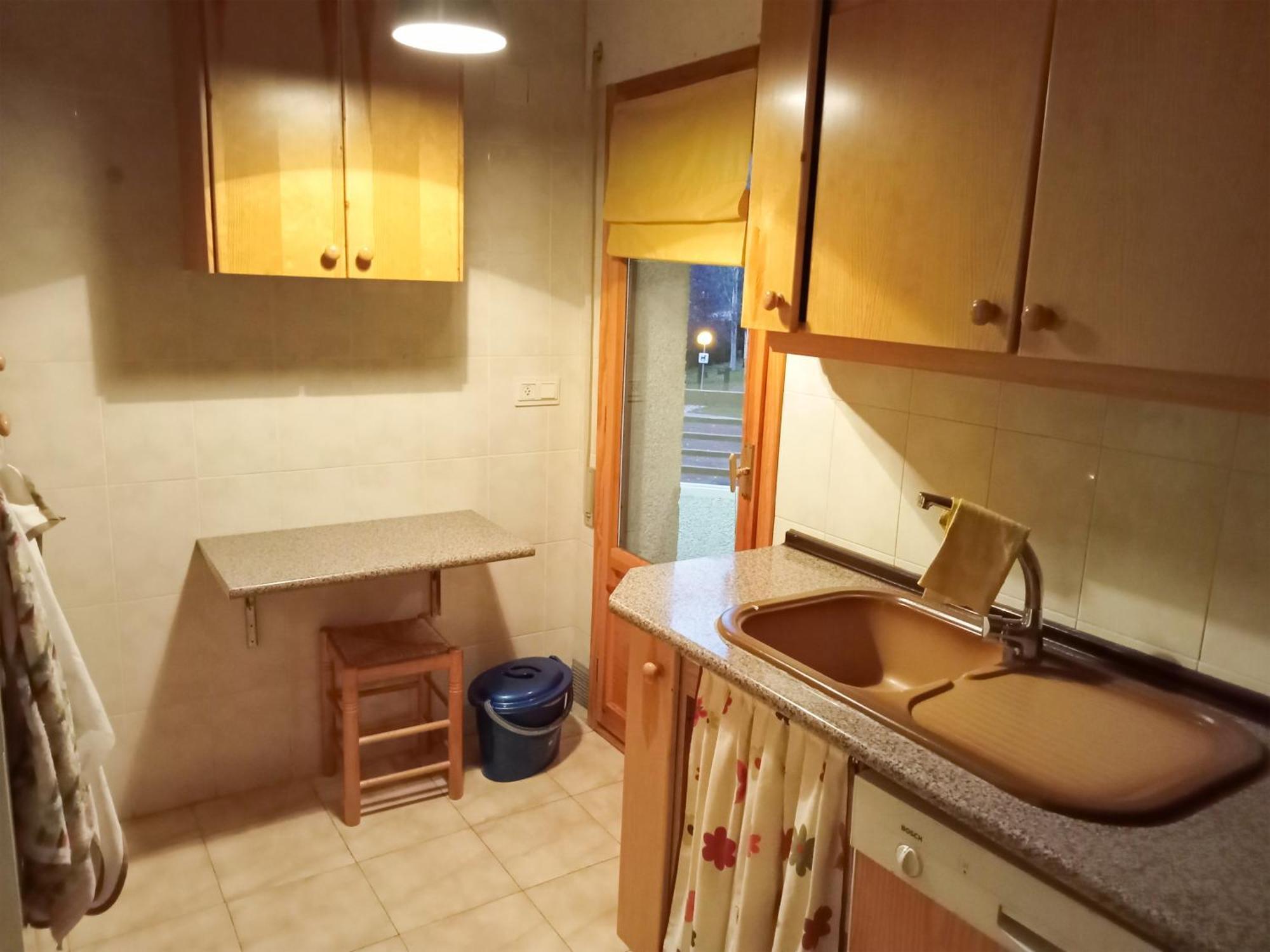 Apartamentos Valle De Tena - Biescas 3000 Eksteriør billede